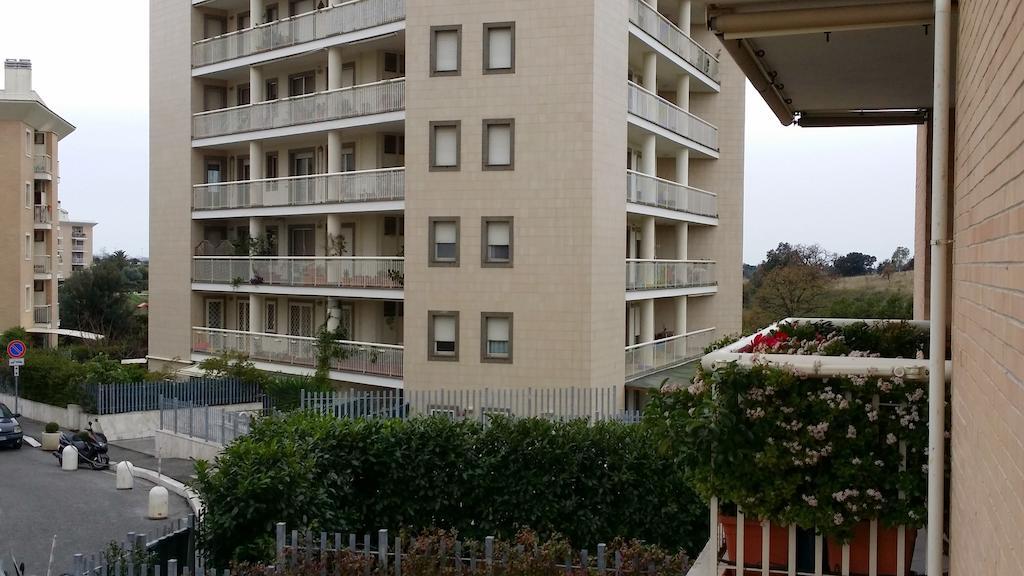 Altamira 2000 By Gabriella Appartement Rome Buitenkant foto